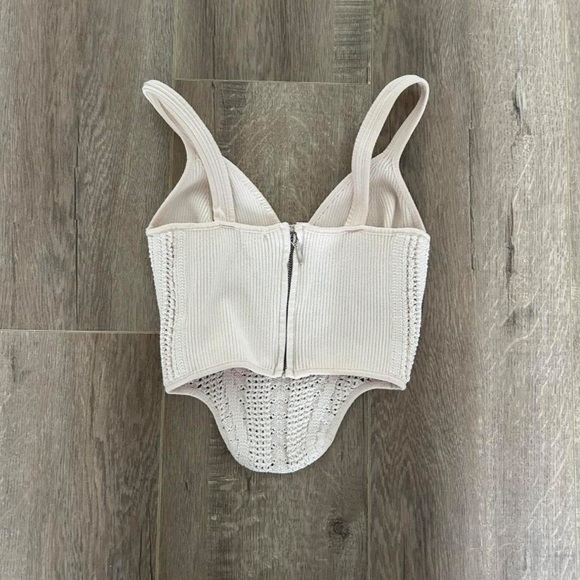 Cream Corset Crochet Crop Top - Picture 4 of 4